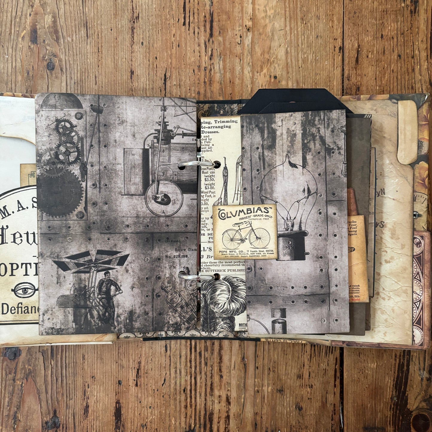 Mini Album - Timekeeper Steampunk